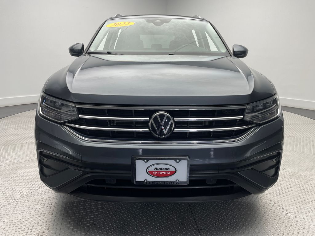 Thumbnail: 2022 Volkswagen Tiguan - 2