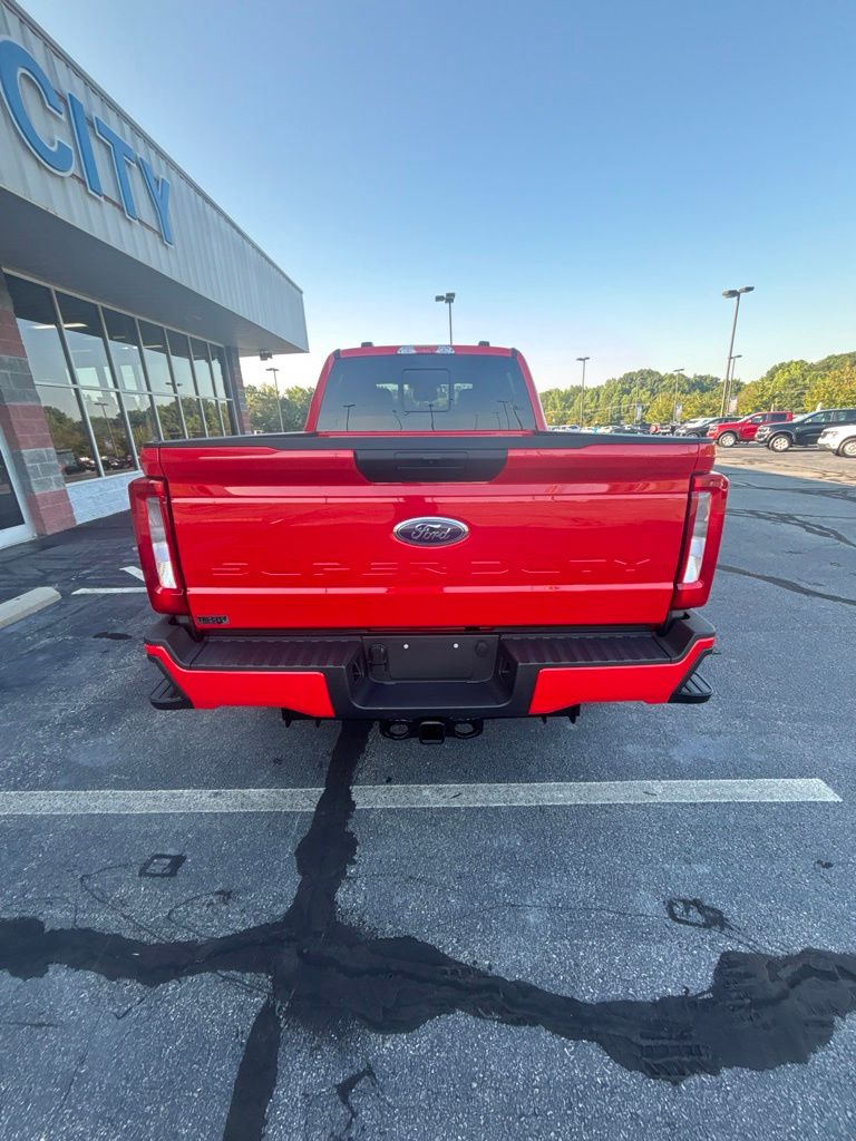 FordF-250SD10