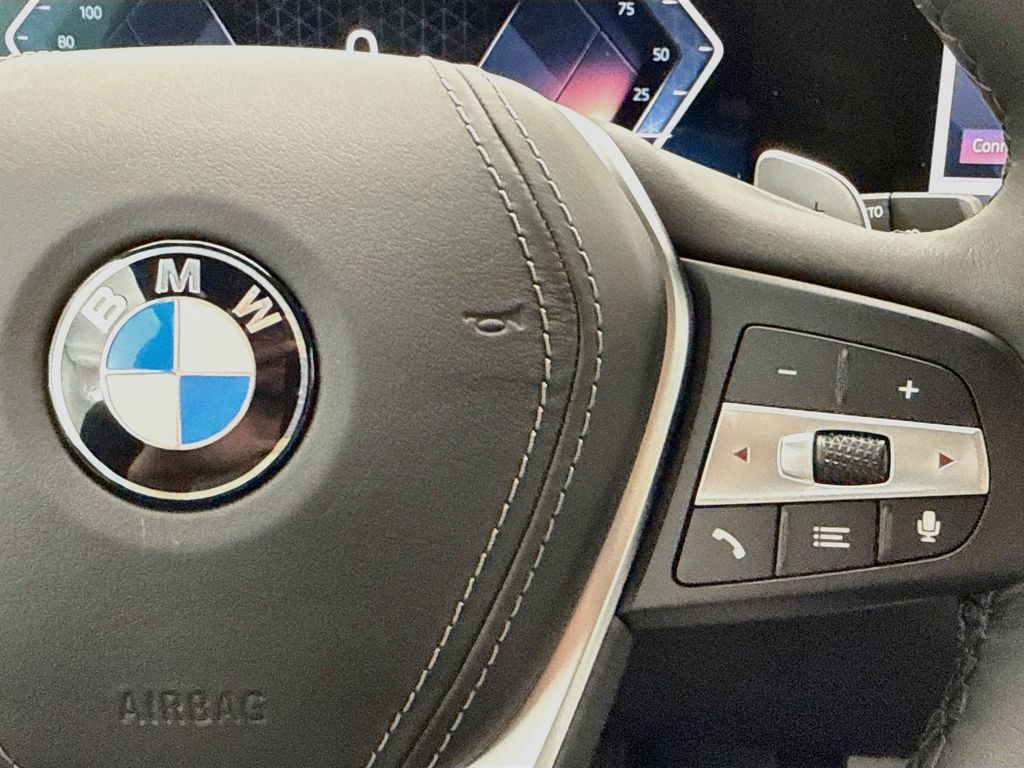 Thumbnail: 2026 BMW X5 - 12