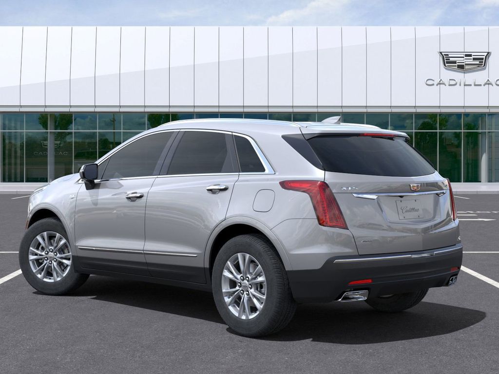 2025 Cadillac XT5 Luxury 3