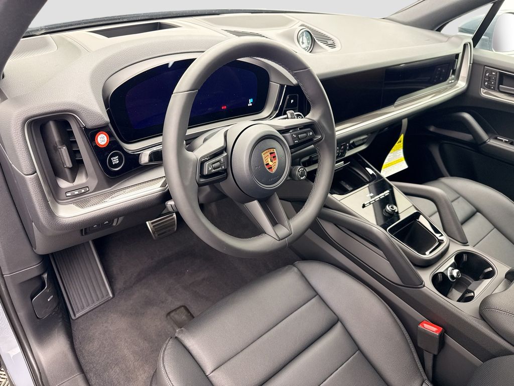 Thumbnail: 2026 Porsche Cayenne - 4