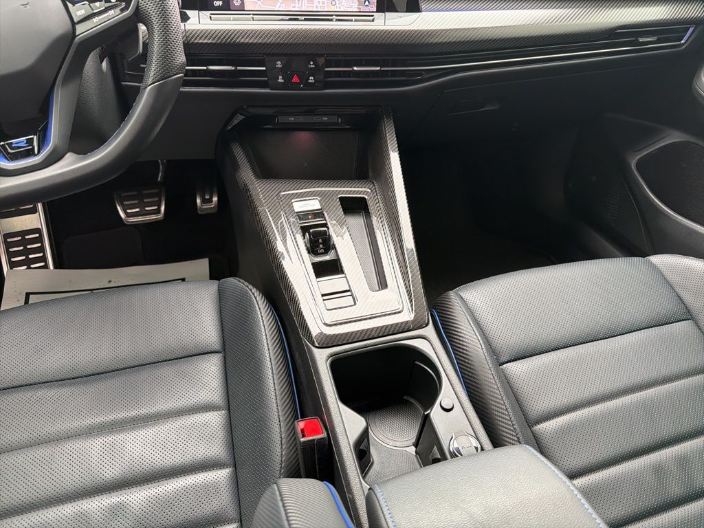 Thumbnail: 2023 Volkswagen Golf - 15