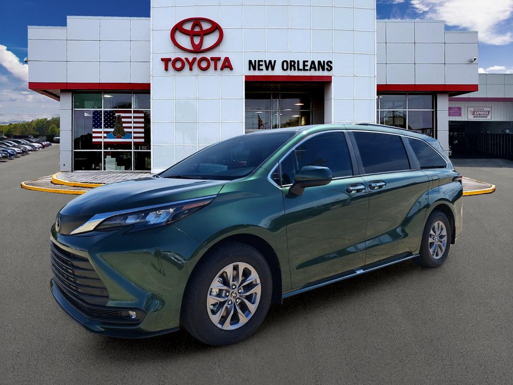 Cypress 2026 Toyota Sienna Minivan Front-Wheel Drive Continuously Variable Transmission