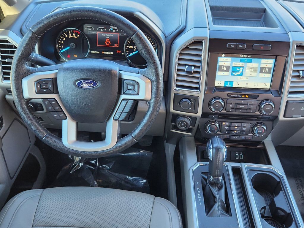 2016 Ford F-150  25