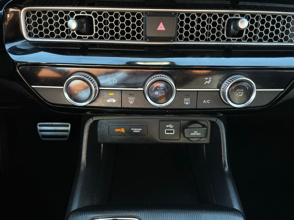 2024 Honda Civic Sport 17