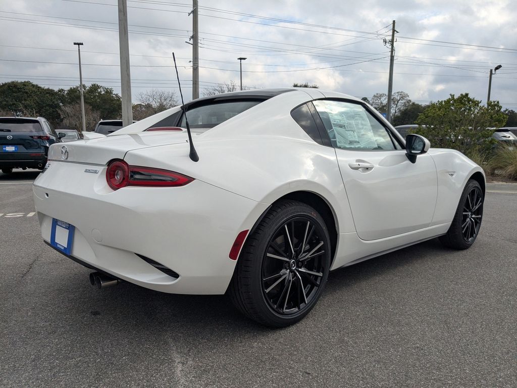 2025 Mazda MX-5 Miata RF Grand Touring