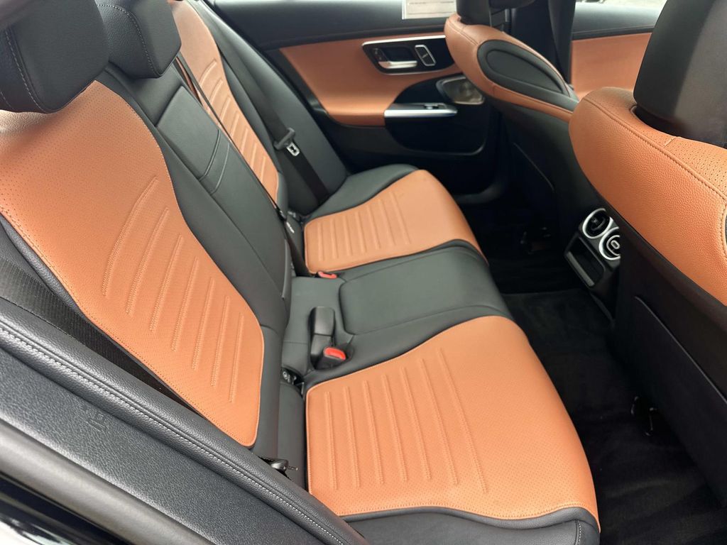 Thumbnail: 2025 Mercedes-Benz C-Class - 12