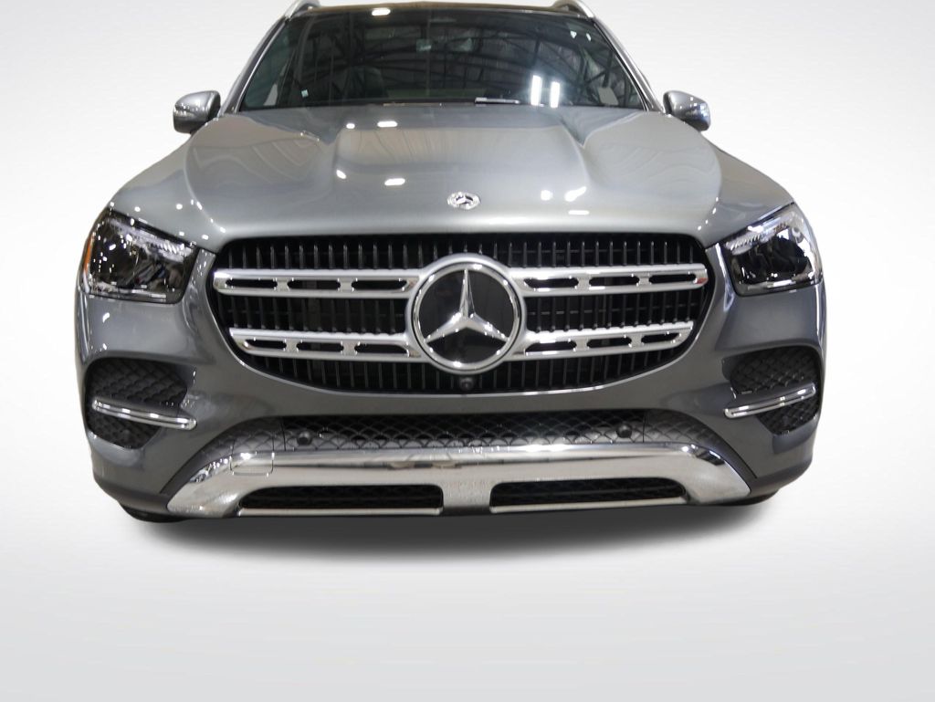 Thumbnail: 2026 Mercedes-Benz GLE - 8