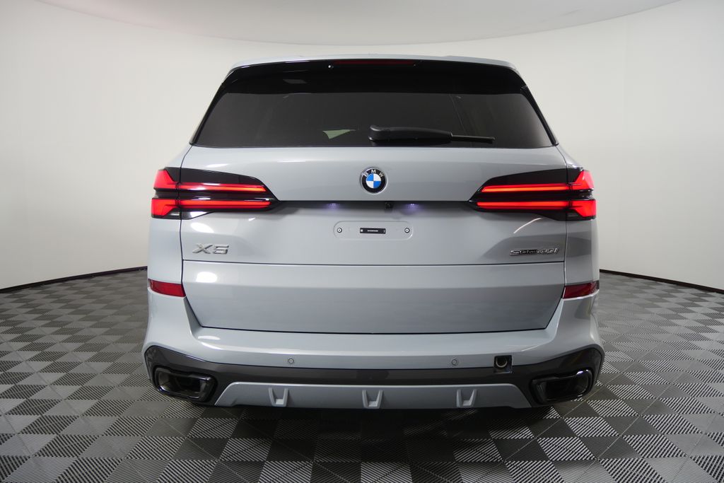 Thumbnail: 2026 BMW X5 - 4