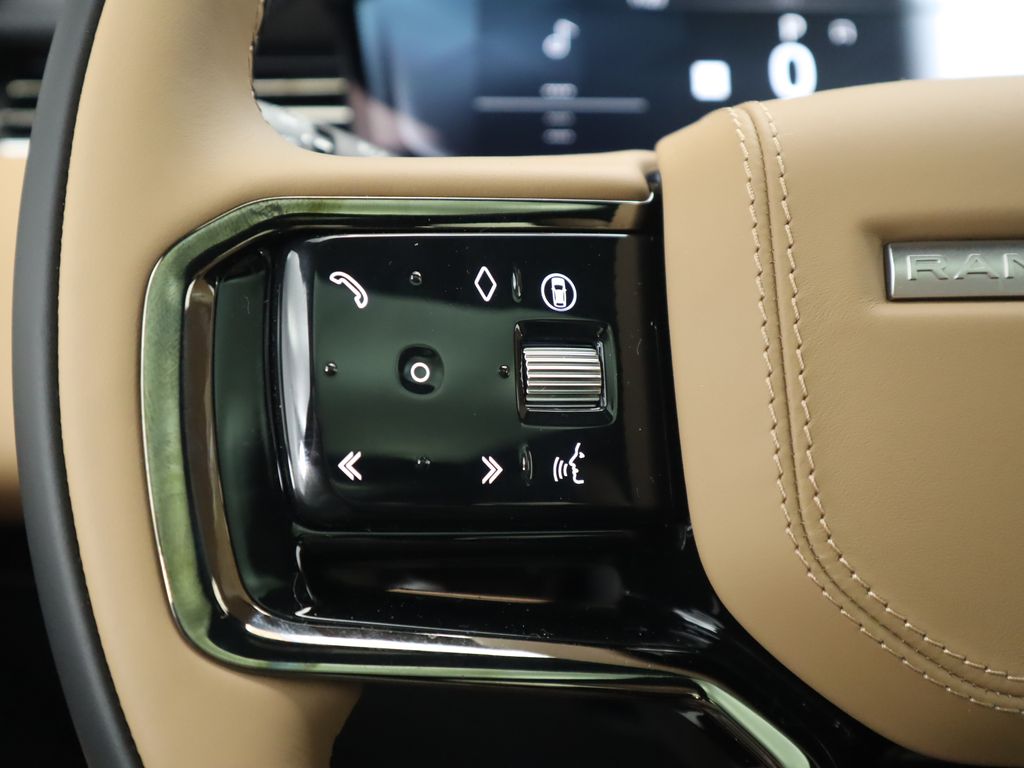 2025 Land Rover Range Rover Sport Dynamic 11