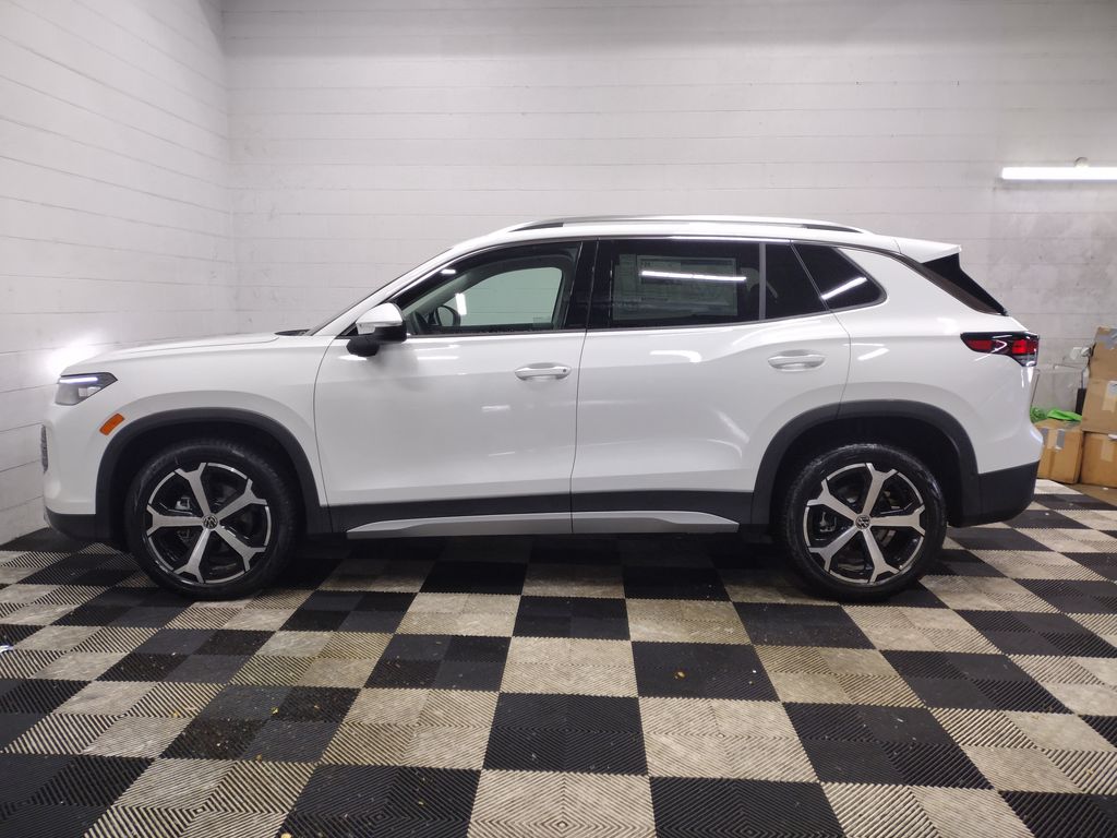 2025 Volkswagen Tiguan 2.0T SE