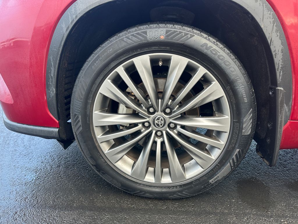 2020 Toyota Highlander Platinum