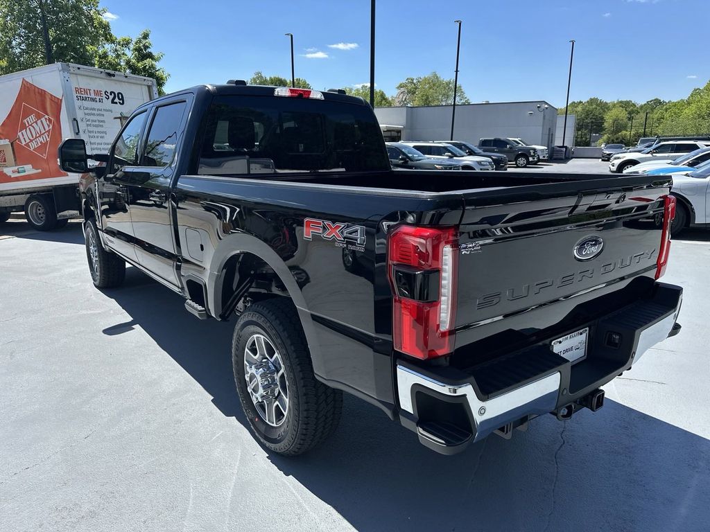 2024 Ford F-250SD Lariat 4