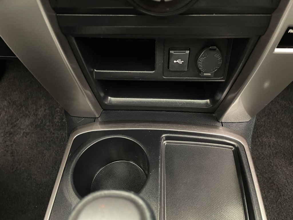 2022 Toyota 4Runner SR5 28