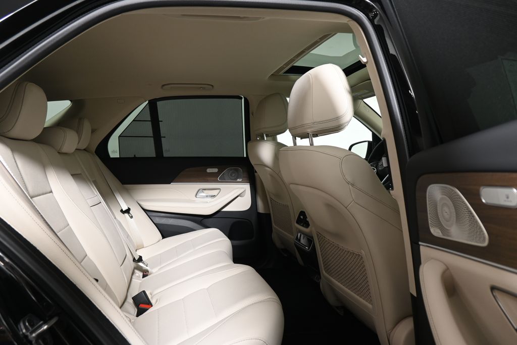 Thumbnail: 2026 Mercedes-Benz GLE - 20