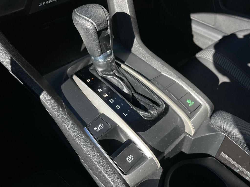 Thumbnail: 2016 Honda Civic - 18