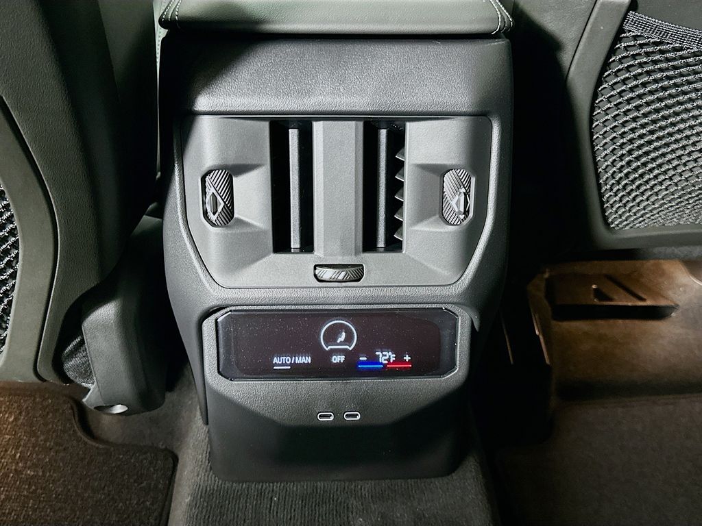 Thumbnail: 2026 BMW X3 - 18