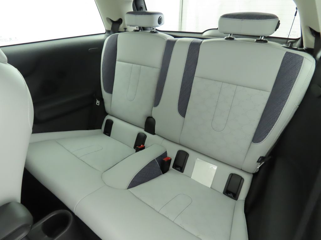 Thumbnail: 2026 MINI Cooper - 22