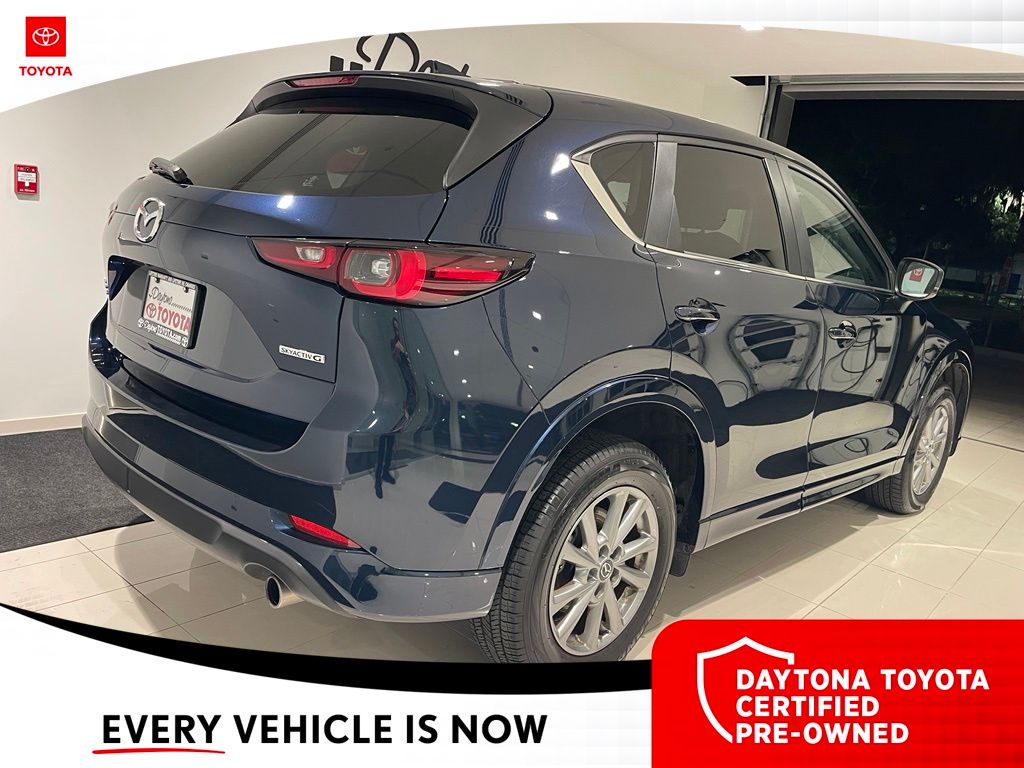 2025 Mazda CX-5 S Preferred package - Photo 6