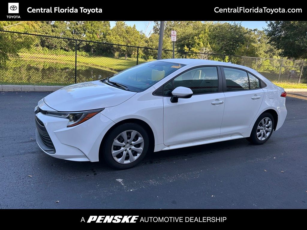 Thumbnail: 2024 Toyota Corolla - 1