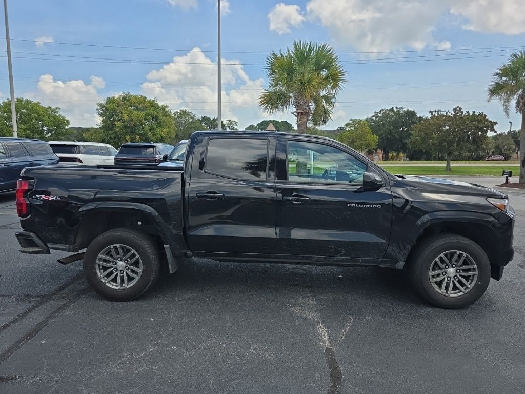 2024 Chevrolet Colorado LT