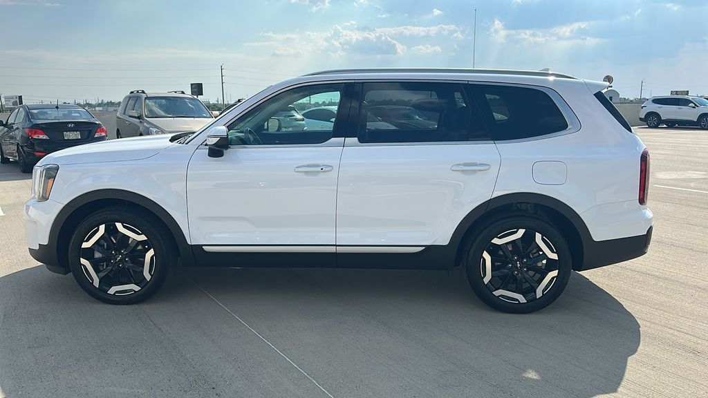 2025 Kia Telluride S White at Joe Myers Mazda Kia