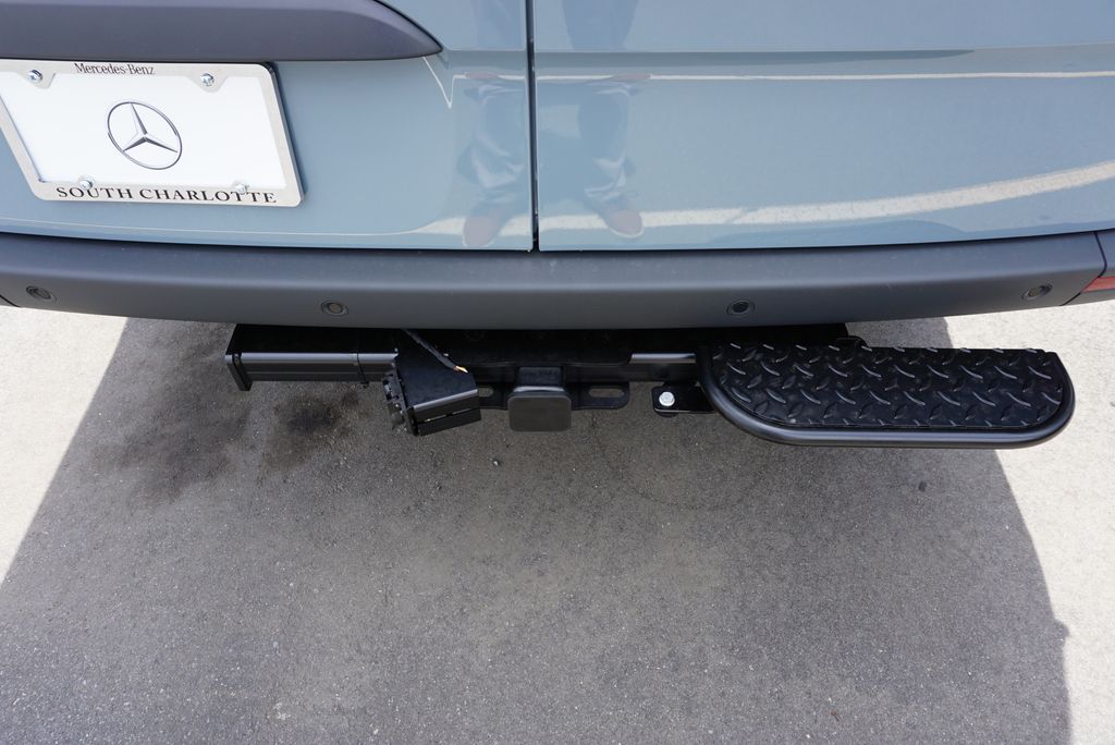 Thumbnail: 2025 Mercedes-Benz Sprinter - 14