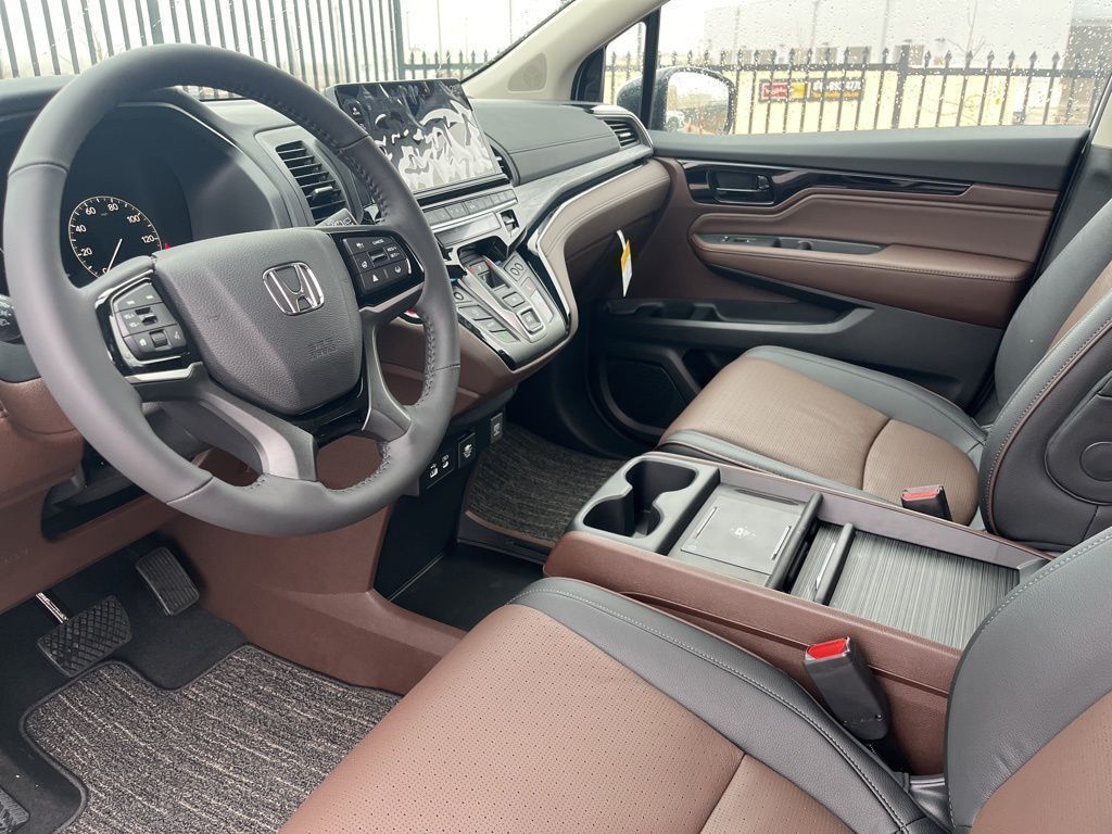 Thumbnail: 2026 Honda Odyssey - 11