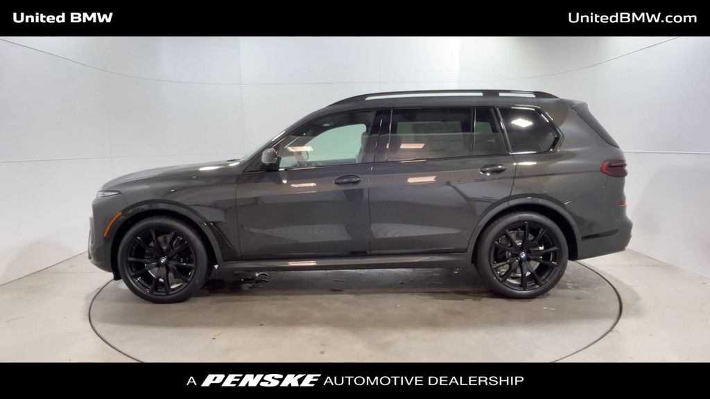 2025 BMW X7 xDrive40i 5