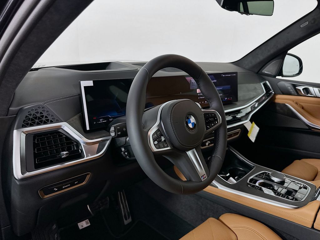 Thumbnail: 2026 BMW X7 - 9