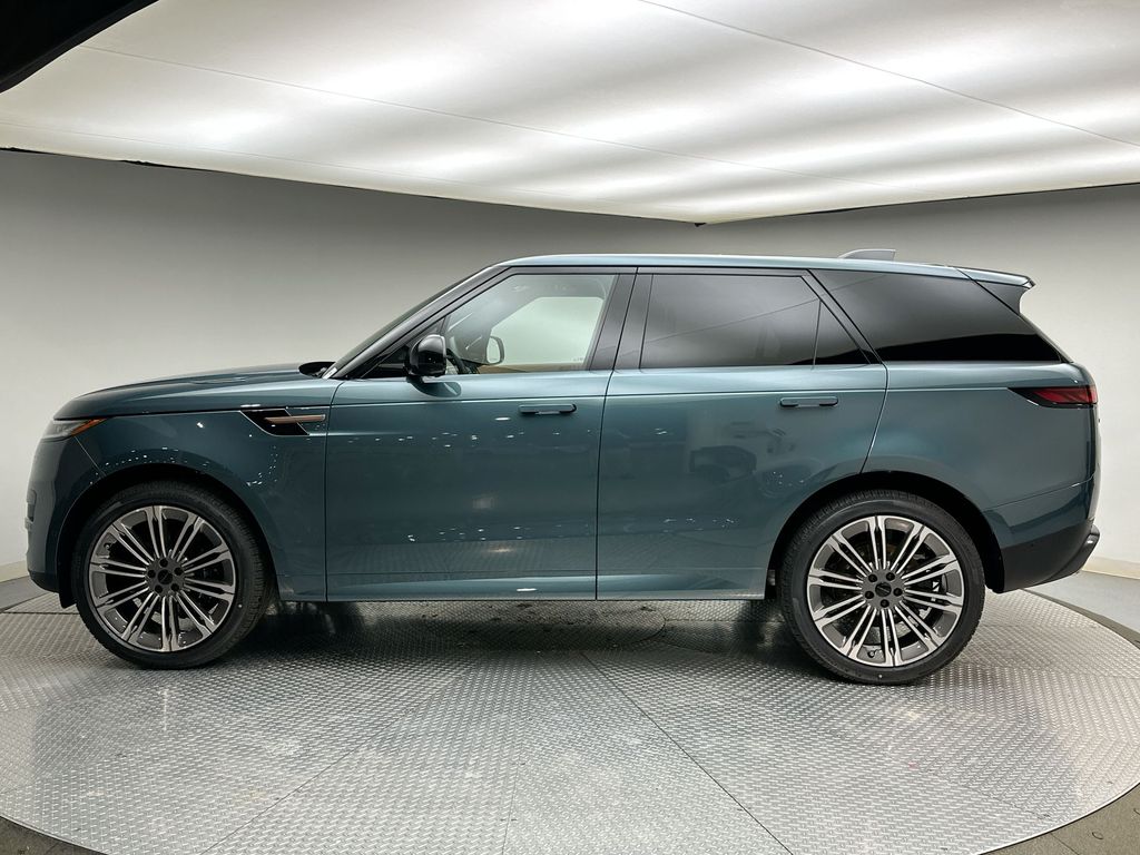 Thumbnail: 2026 Land Rover Range Rover Sport - 2