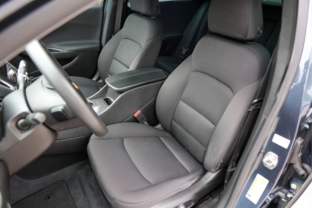 Used Car 2019 Chevrolet Malibu  Lt For Sale Under $15,000 In Austin, Texas