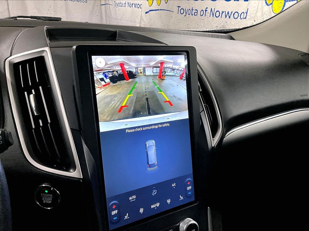 2022 Ford Edge — photo 19