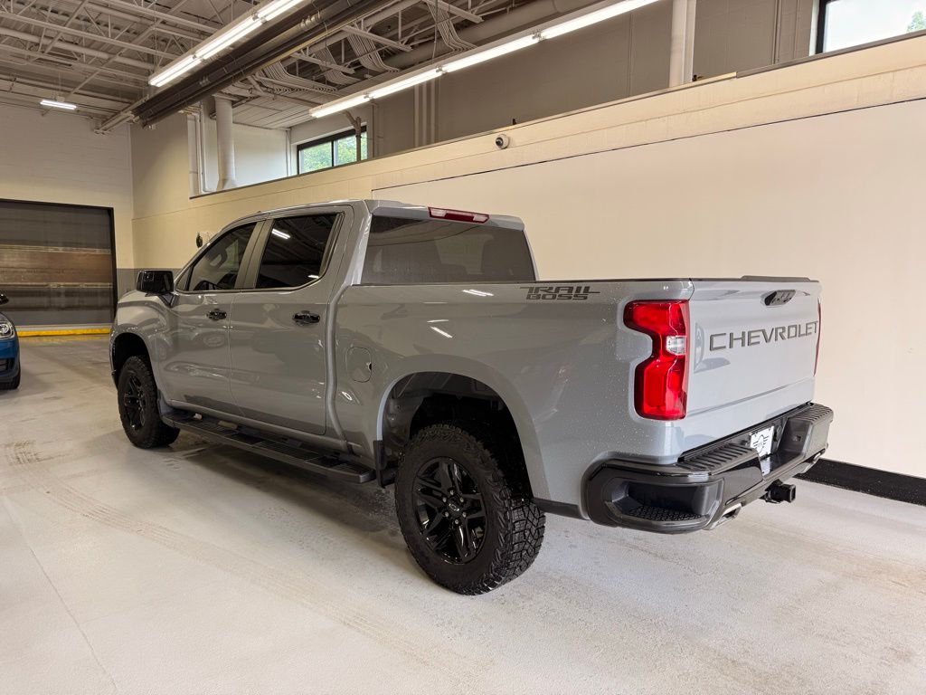 2024 Chevrolet Silverado 1500  2