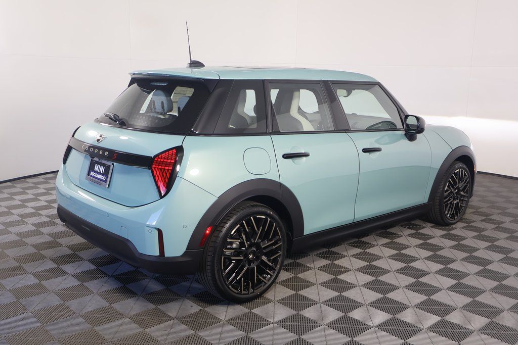 Thumbnail: 2025 MINI Cooper Hardtop - 2