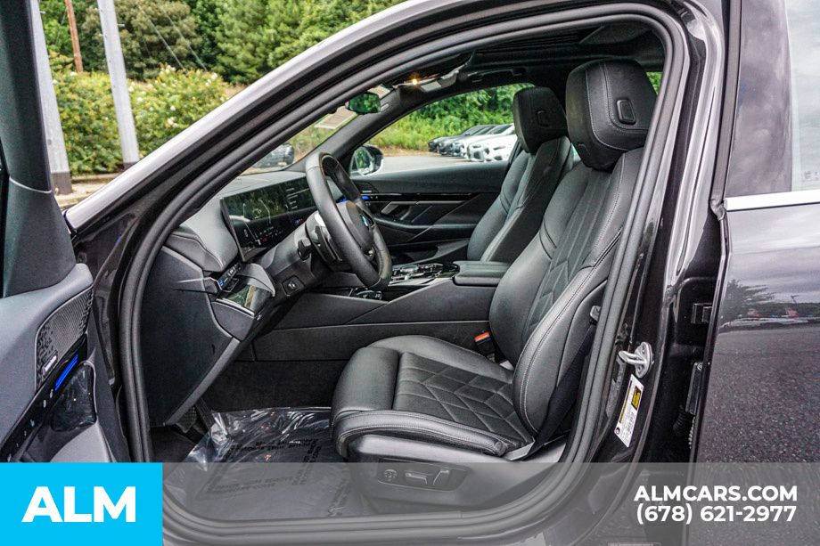 Used 2025 Gray BMW 530i image 19