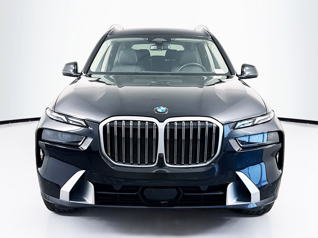Thumbnail: 2023 BMW X7 - 2