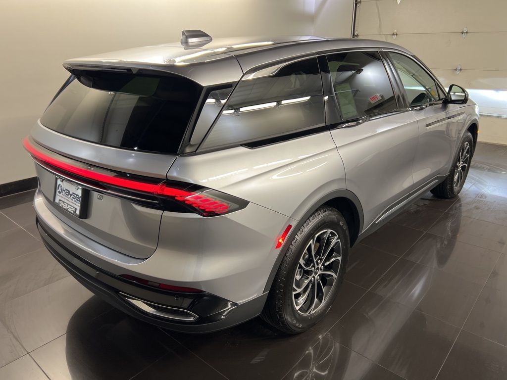 2026 Lincoln Nautilus Premiere - Photo 6
