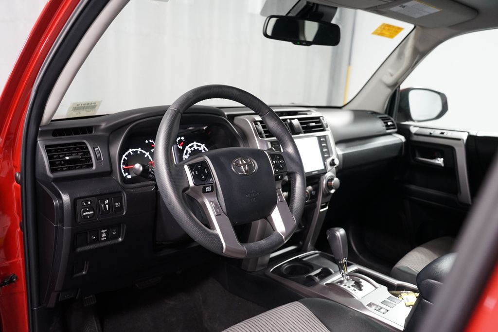 Thumbnail: 2023 Toyota 4Runner - 7