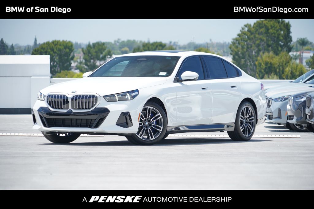 Thumbnail: 2026 BMW 5 Series - 1