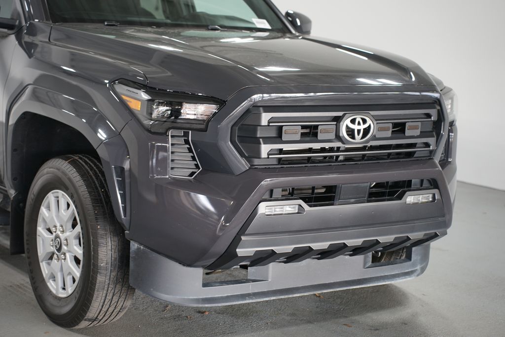 Thumbnail: 2024 Toyota Tacoma - 4