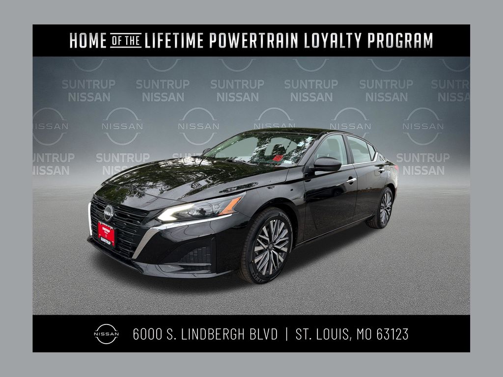 Super Black 2025 Nissan Altima 2.5 SV FWD Sedan Front-Wheel Drive Continuously Variable Transmission
