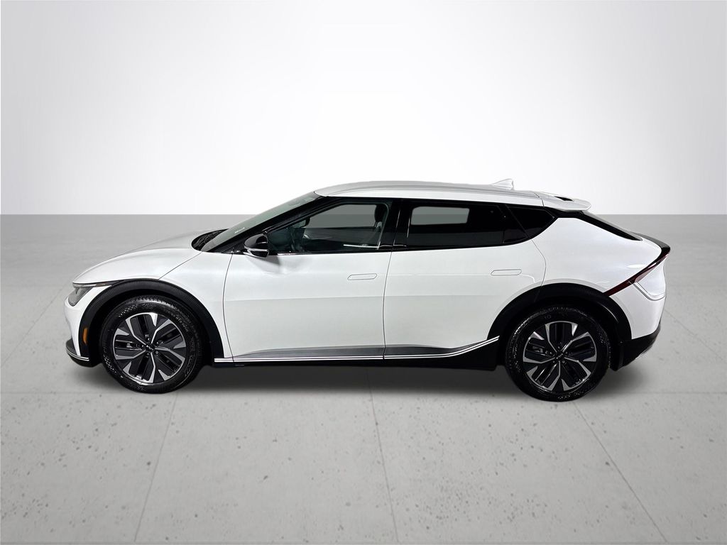 2024 Kia EV6 Light