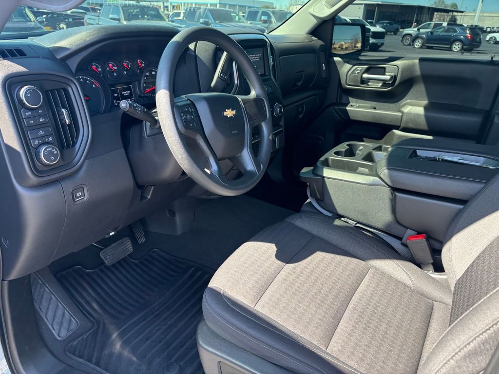 Used Car 2025 Chevrolet Silverado 1500  Crew Pickup 4wd Crew Cab 147 Custom Four Wheel Drive For Sale Under $50,000 In Austin, Texas