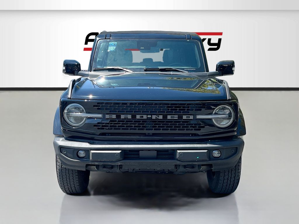 Used 2024 Black Ford Outer Banks image 2