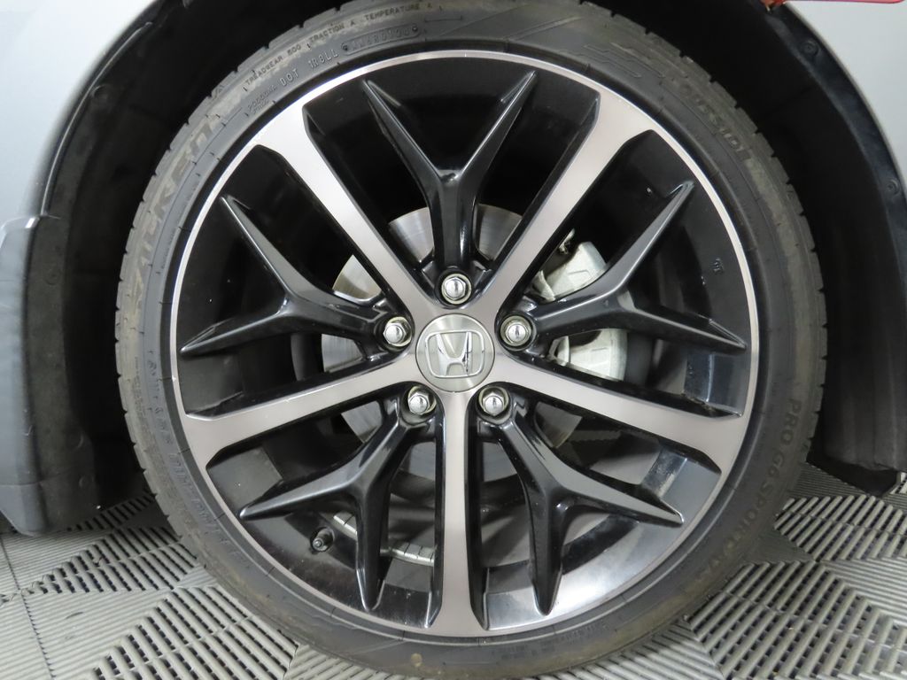 2020 Honda Civic Sport Touring 32