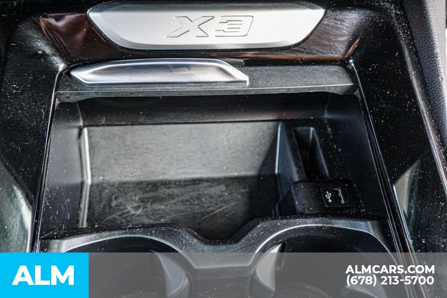 Used 2022 White BMW xDrive30i image 43