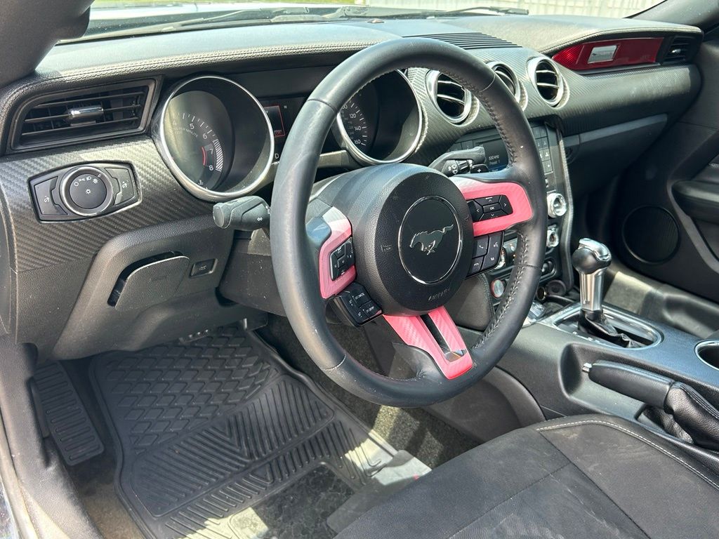 Used 2018 Shadow Black Ford EcoBoost image 15