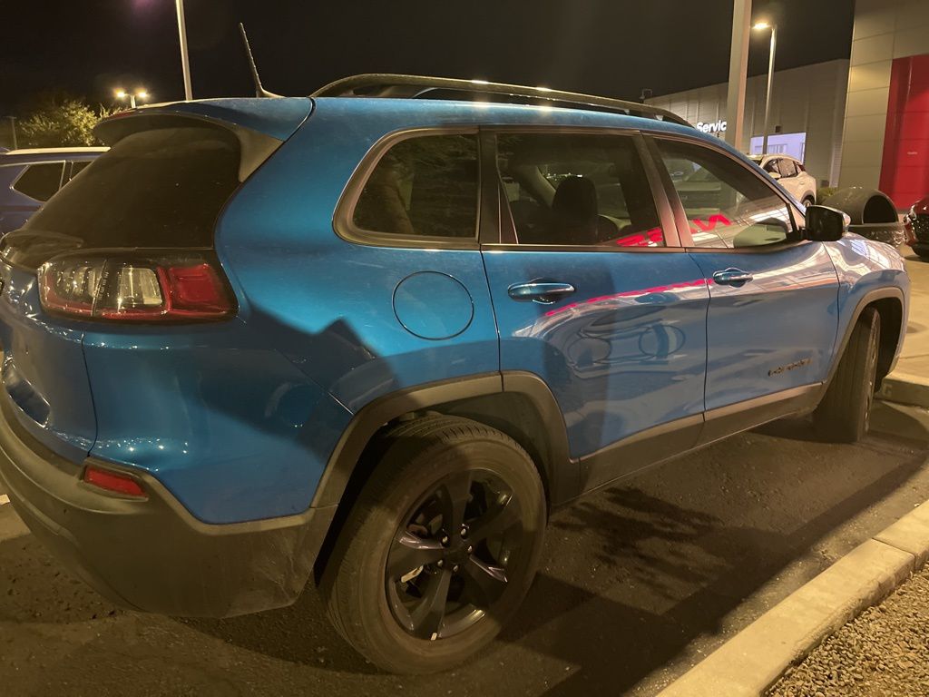 2020 Jeep Cherokee Altitude 4