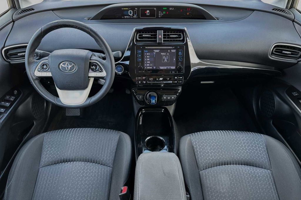 2018 Toyota Prius Prime Plus 15